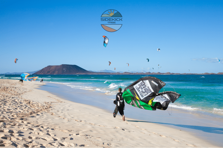 People kitesurfing in Fuerteventura, Flag Beach.