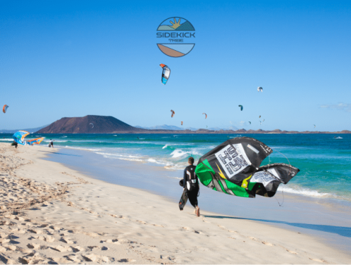 People kitesurfing in Fuerteventura, Flag Beach.