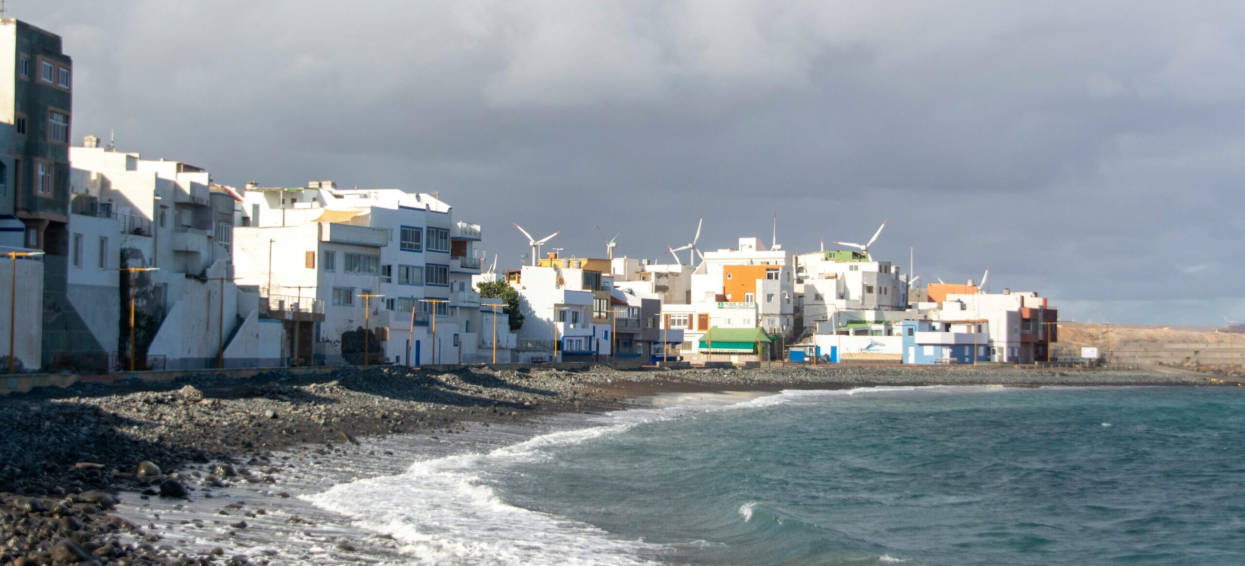 Kitesurfing in Gran Canara: Pozo izquierdo, vargas and more